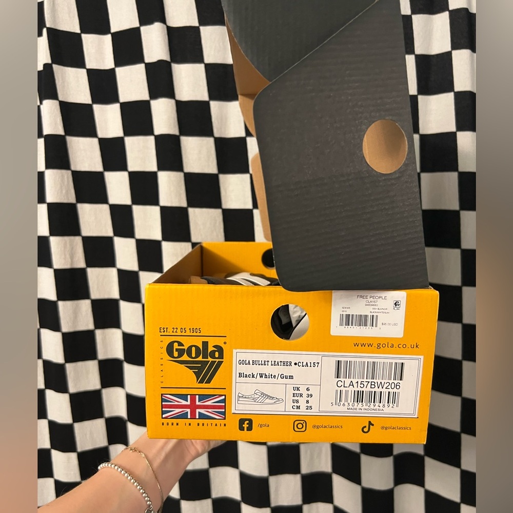 Gola Bullet Leather Sneakers - Picture 8 of 8
